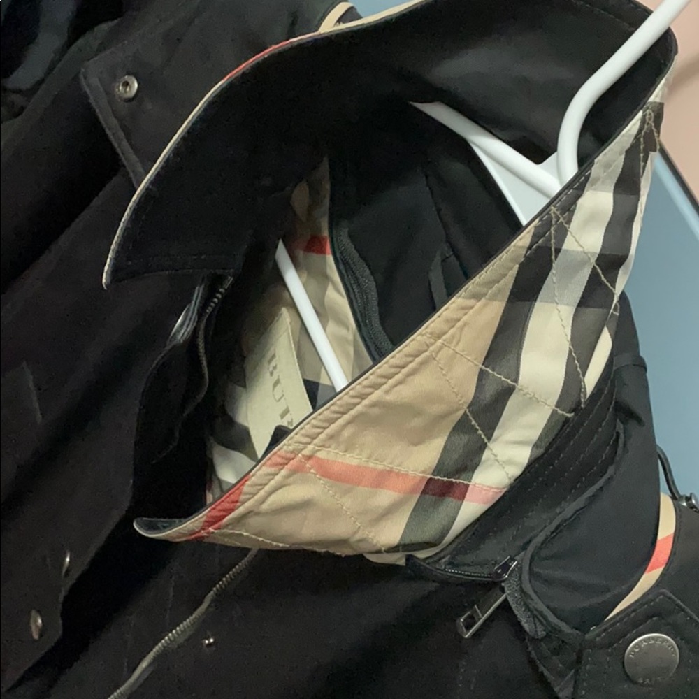 burberry winter jacket - Picture 5 of 5
